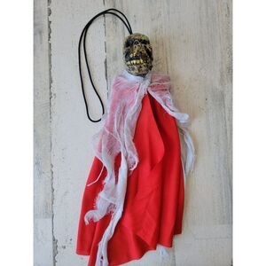 Halloween hanging zombie skeleton dead head mini prop red cape decor